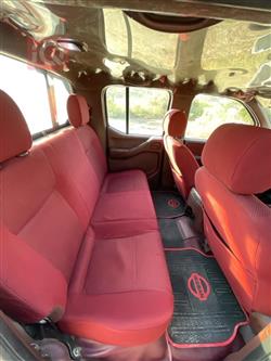 نيسان نافارا